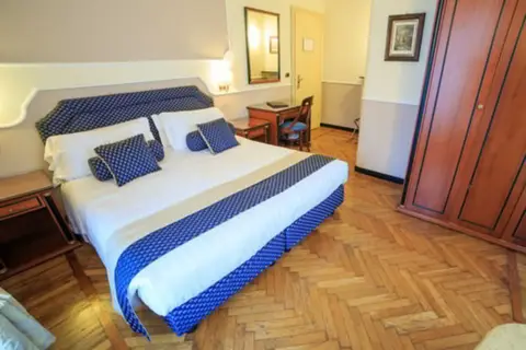 Hotel Jolanda in Gardone Riviera — foto 6