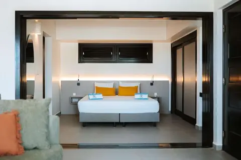 Blue Bay Golf & Beach Resort in Blue Bay reception — foto 5