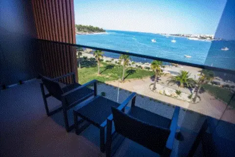 Liberty Plaza in Novalja — foto 7
