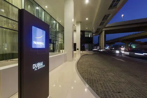 Novotel Dubai Al Barsha in Dubai — foto 18