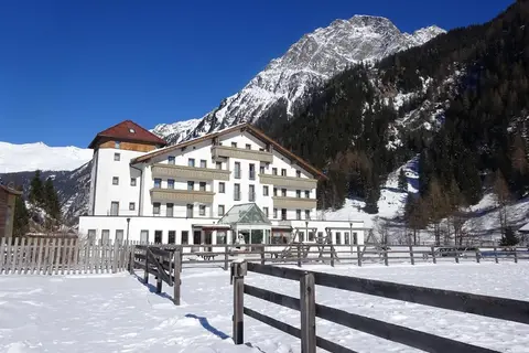 Hotel Tia Monte in Feichten