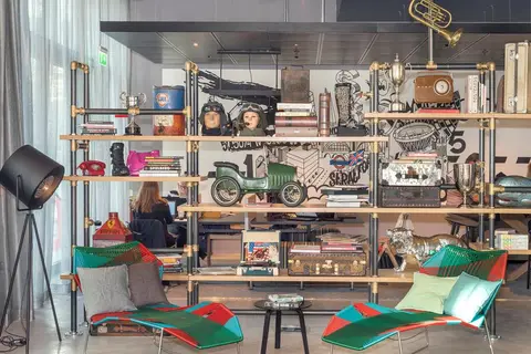 Hotel Moxy London Stratford in Londen — foto 8