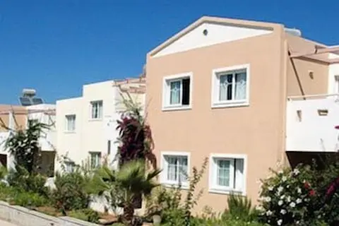 UZENIE All Suites Boutique Resort in Δήμος Ρεθύμνης — foto 27