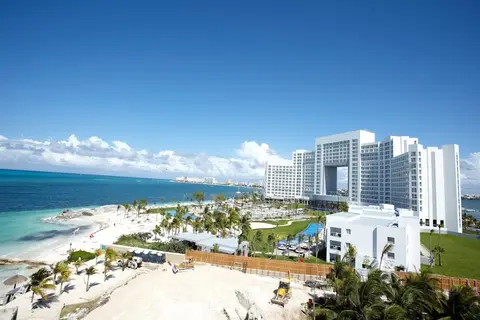 Hotel Riu Palace Peninsula in Cancùn