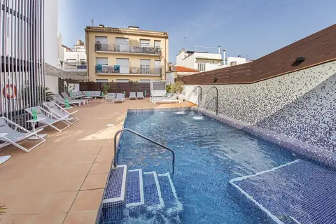 Neptuno Hotel & Spa in Calella — foto 5
