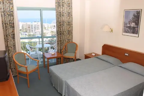 Antigoni Hotel in Παραλίμνι — foto 3