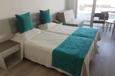 Melini Hotel Suites in Paralimni, foto 5