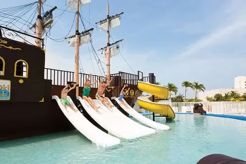 Panama Jack Resorts Gran Caribe Cancun in Sunscape Resort — foto 2