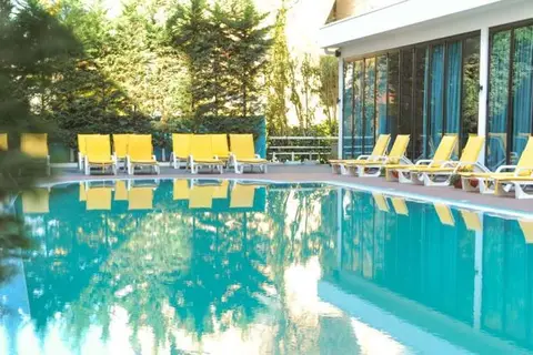 Leonardo Hotel in Durrës