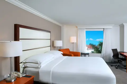 Hilton Naples in Napels — foto 14