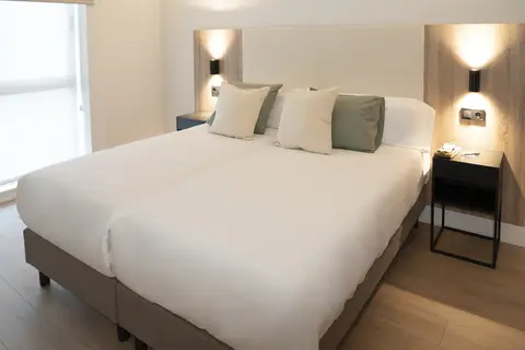Hotel La Vega in Arroyo De La Encomienda — foto 10