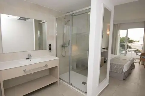 Chevy Hotel in Cala Ratjada — foto 14