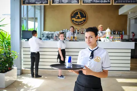 Resort Hotel Ilaria Internacional Durres in Durrës — foto 19