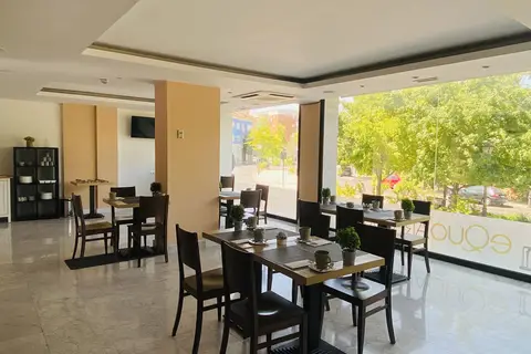 Hotel Equo Aranjuez in Aranjuez — foto 20