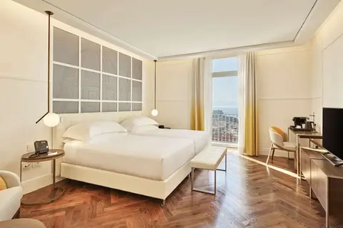 De Bonart Naples, Curio Collection by Hilton in Napels