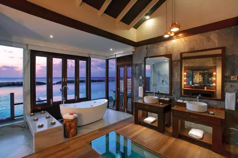 Atmosphere Kanifushi Maldives in ނައިފަރު — foto 10