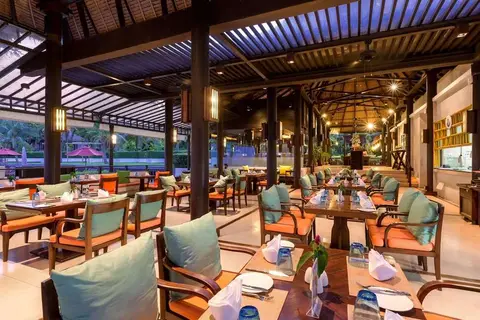 The Vijitt Resort Phuket in The Lago Condominium Naiharn Beach Phuket, foto 7