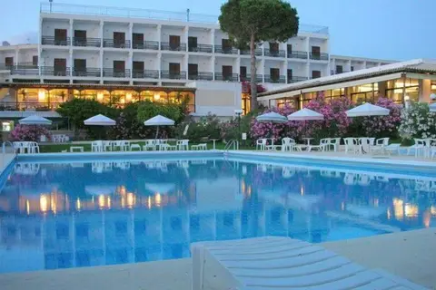 Irinna Hotel in Σβορωνάτα — foto 21