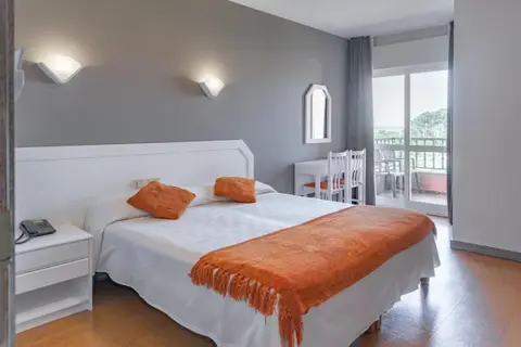 Los Naranjos in La Línea de la Concepción — foto 8