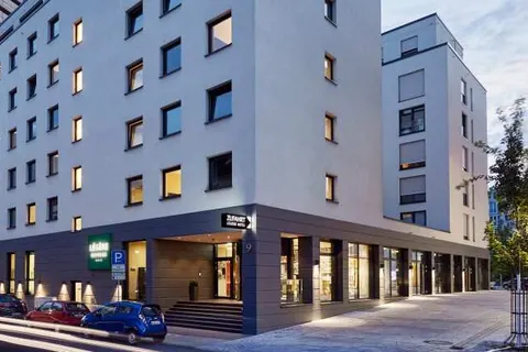 LEGERE EXPRESS Bielefeld foto 1