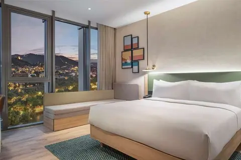 Hilton Garden Inn Tbilisi Riverview in Tbilisi — foto 2