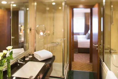 Mövenpick Hotel Izmir in Konak — foto 29