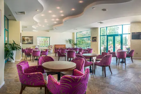 Marina Grand Beach Hotel in СПА център Ривиера Бийч — foto 10