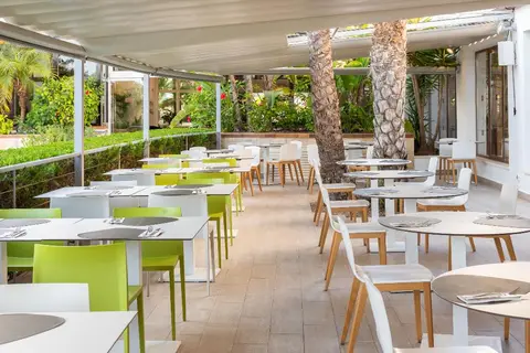 Leonardo Royal & Suites Hotel Ibiza Santa Eulalia in Santa Eulària des Riu — foto 21