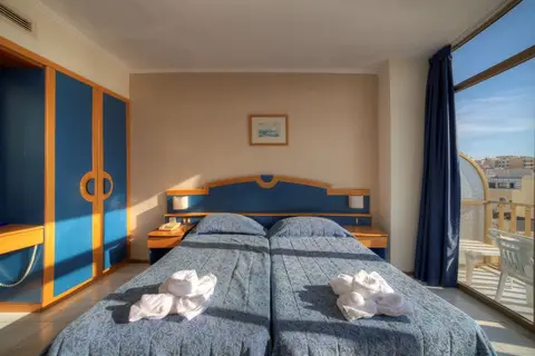 Primera Hotel in San Pawl il-Baħar — foto 17