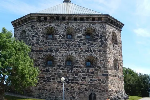 Explore Serene Sweden foto 3