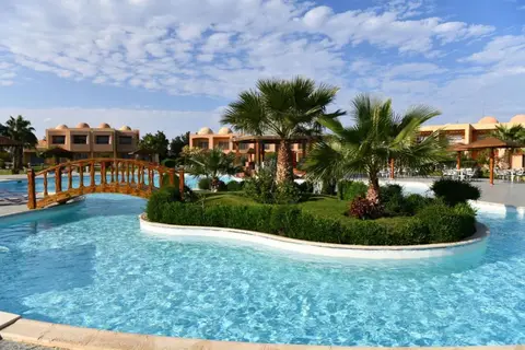 Wadi Lahmy Azur Resort Berenice in محمية وادي الجمال وجبل حماطة — foto 7