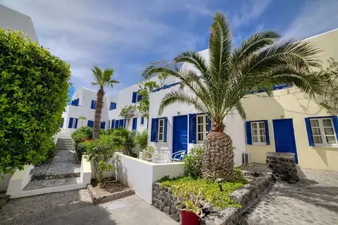 Scorpios Beach in Thira Municipal Unit, foto 22