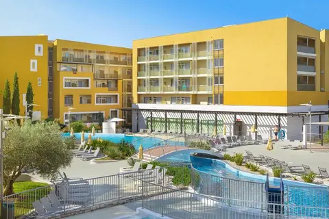 Garden Suites Umag Plava Laguna in Bašanija — foto 10