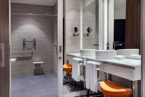 Aloft Al Mina Hotel in Dubai — foto 18