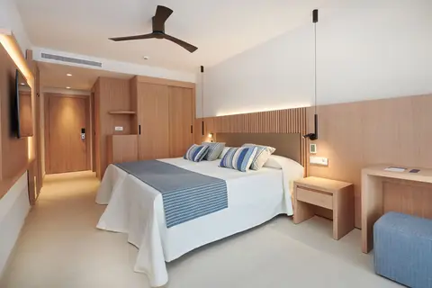 Hipotels Mediterráneo in Sa Coma — foto 13
