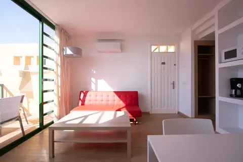 Judoca Beach Apartments in San Bartolomé de Tirajana — foto 26
