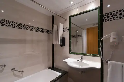 Hotel Apartamentos Bajondillo in Torremolinos — foto 15