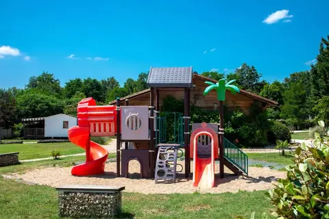 Flower Camping La Sagne in Vitrac — foto 6