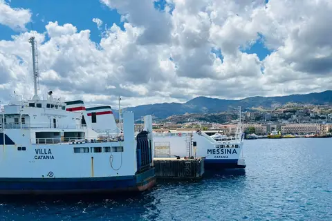 Train & Electric Drive Sicilië in Nicolosi — foto 15