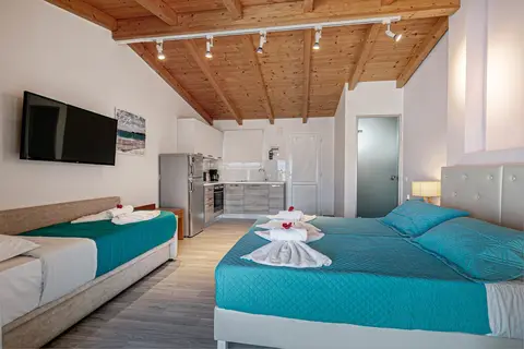 Palapart Gikas Studios & Suites in Corfu, foto 26