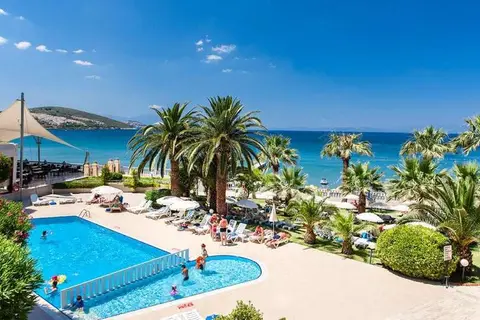 Tusan Beach Resort in Kuşadası — foto 2