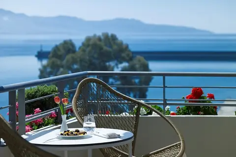 Pharae Palace in Kalamata — foto 14