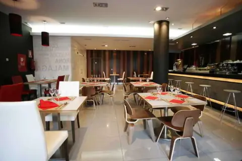 Hotel Guadalmedina in Málaga — foto 6