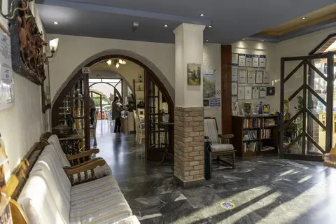 Evina Rooms & Suites in Δημοτική Ενότητα Γουβών — foto 4