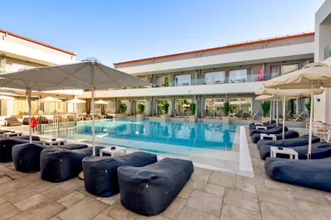 White Olive Premium Hotel in Laganas Municipal Unit, foto 2