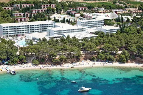 Bluesun Hotel Elaphusa in Bol — foto 10