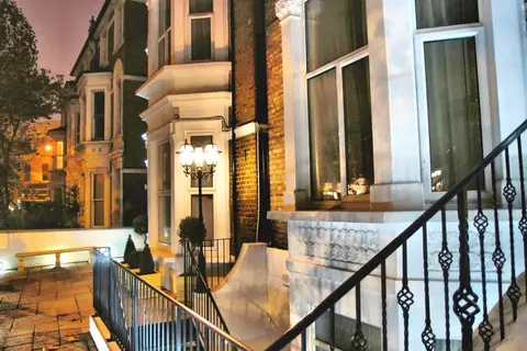 Hotel 65 in Londen — foto 13