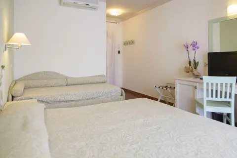Blu Hotel Laconia Village in Cannigione — foto 26