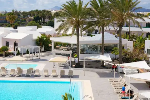 Aparthotel Santa Rosa in Costa Teguise — foto 22