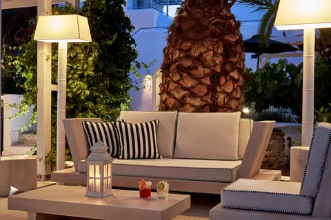 Mr & Mrs White Paros in Νάουσα — foto 19